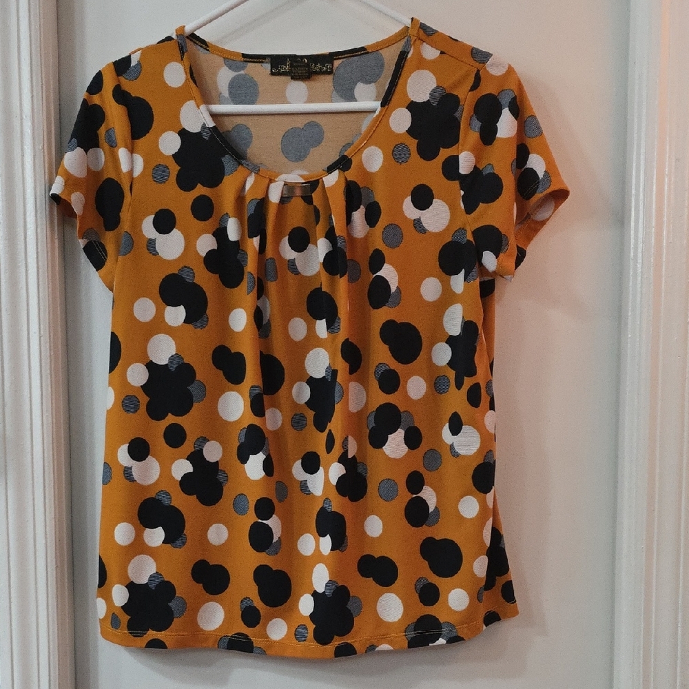 Stylish Polka Dot Blouse in Mustard and Black